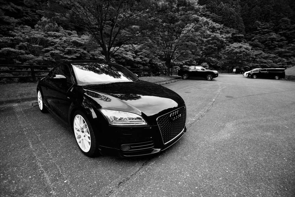 Audi / TT Coupé 8 Jの写真③