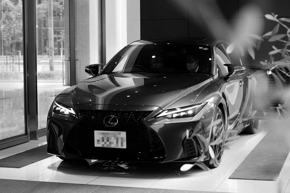 LEXUS / IS 300 F - SPORTの写真③